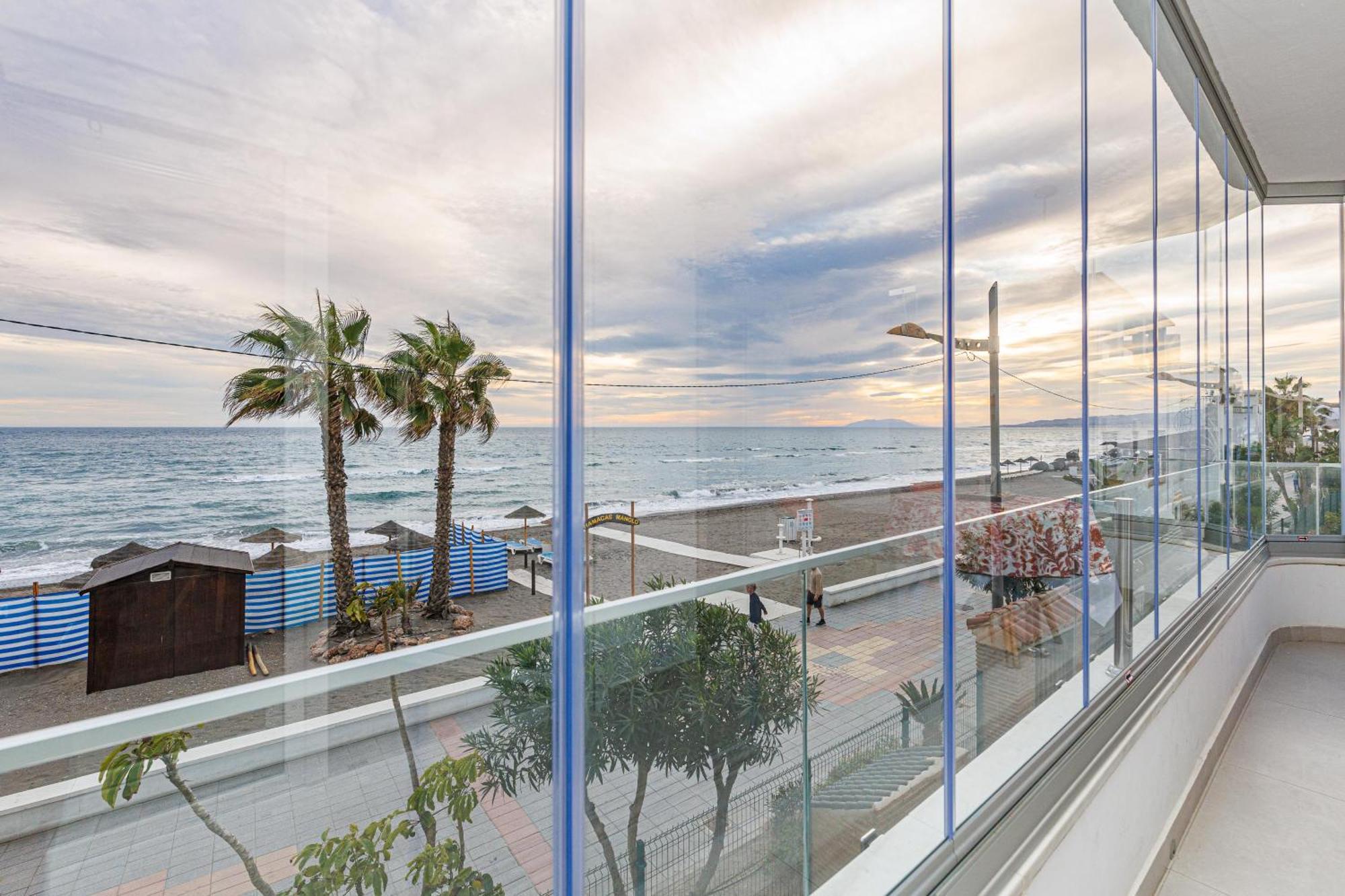 Laguna Beach Wohnung Mit Freiem Meerblick ตอร์ร็อกซ์ ภายนอก รูปภาพ